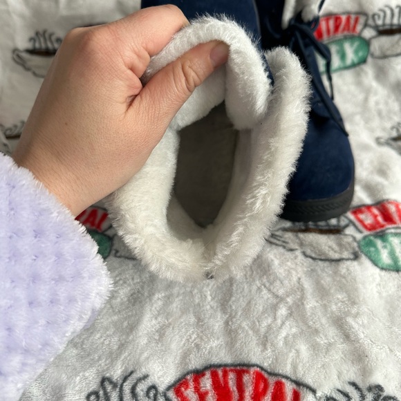 GO Women’s Boots-Blue - Picture 3 of 4